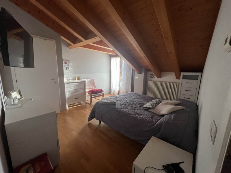 RIF:OM41 MESTRINO CENTRO Proponiamo in vendita in zona centrale curato appartamento servito da as...