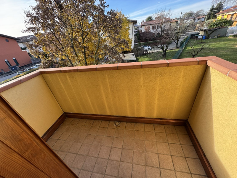 VISITE SOSPESE PER TRATTATIVE IN CORSO.


Colceresa - Appartamento bicamere -Trattative riservate...