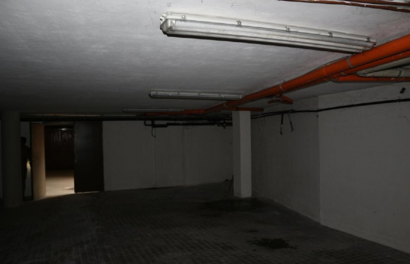 A.Q. 34

Vendesi all'asta negozio in data 21 gennaio 2026

Negozio al piano terra con ampio magaz...