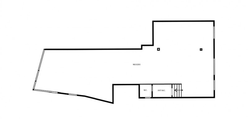 A.Q. 34

Vendesi all'asta negozio in data 21 gennaio 2026

Negozio al piano terra con ampio magaz...