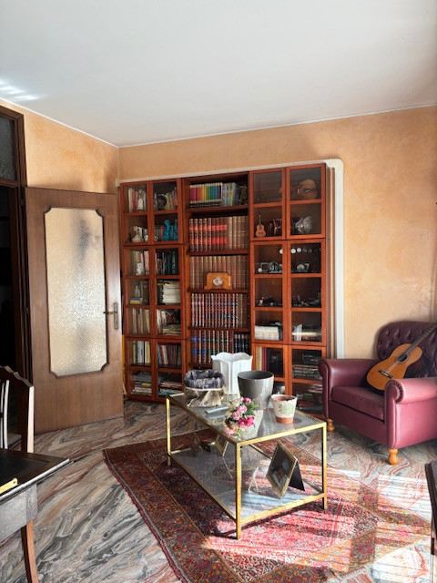 PADOVA, FORCELLINI RIF. A535: Casa Su Misura ha il piacere di proporvi spaziosissimo appartamento...