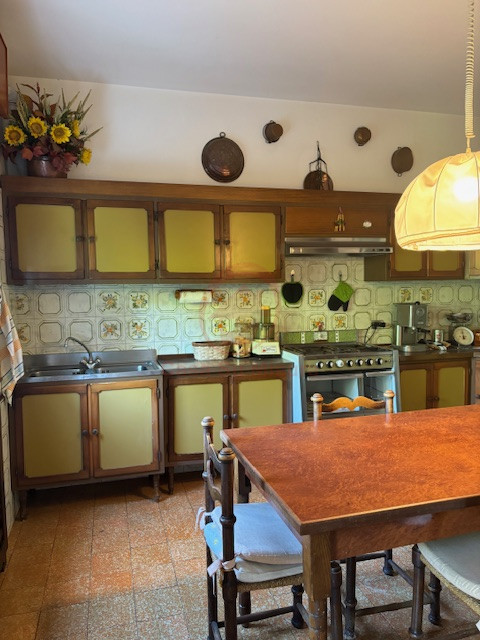 PADOVA, FORCELLINI RIF. A535: Casa Su Misura ha il piacere di proporvi spaziosissimo appartamento...