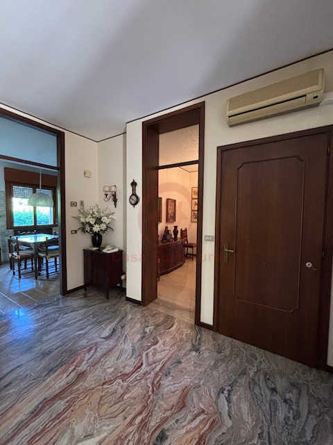 PADOVA, FORCELLINI RIF. A535: Casa Su Misura ha il piacere di proporvi spaziosissimo appartamento...