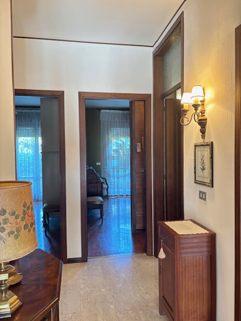 PADOVA, FORCELLINI RIF. A535: Casa Su Misura ha il piacere di proporvi spaziosissimo appartamento...