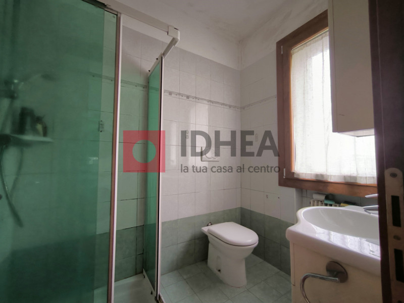 RONCADE
RIFERIMENTO "URA1"

A Roncade, in tranquilla zona residenziale immersa nel verde, ma a du...