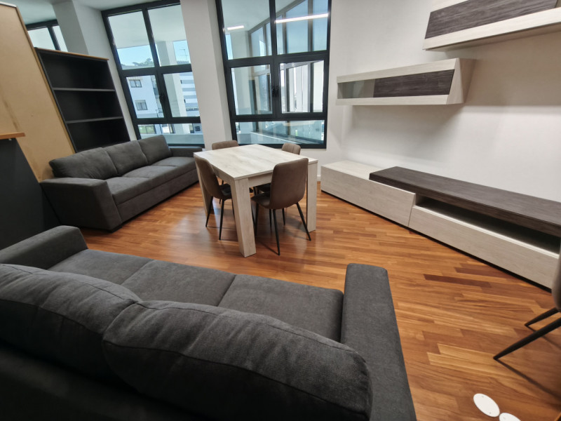 Proponiamo in vendita un immobile ad uso direzionale situato nel cuore di Sarmeola, nel Comune di...