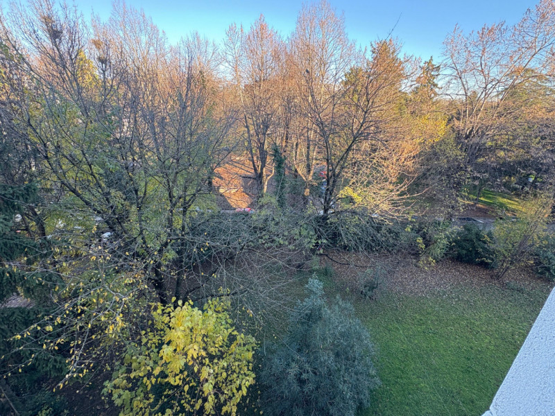 NAZARETH - VENDESI APPARTAMENTO IN OTTIMO CONTESTO ABITATIVO , IN STABILE SIGNORILE IMMERSO NEL V...