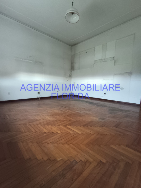 Casa singola situata nella tranquilla frazione di Abbazia Pisani, nel comune di Villa del Conte. ...