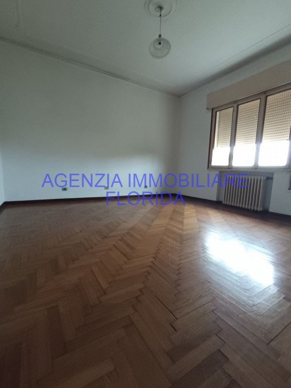 Casa singola situata nella tranquilla frazione di Abbazia Pisani, nel comune di Villa del Conte. ...