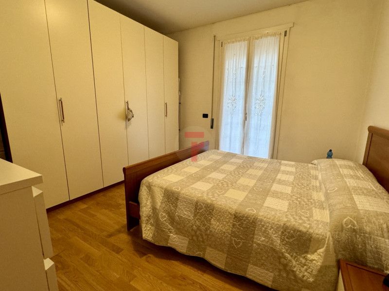 S.Giorgio delle Pertiche - Centro - A due passi dai servizi, zona ben connessa a tangenziali e co...