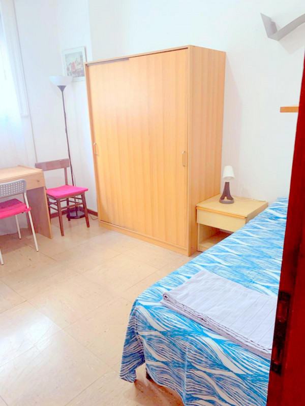 PIAZZE – 2 CAMERE PER INVESTIMENTO €.265.000

Nel cuore pulsante della storica città di Padova, a...