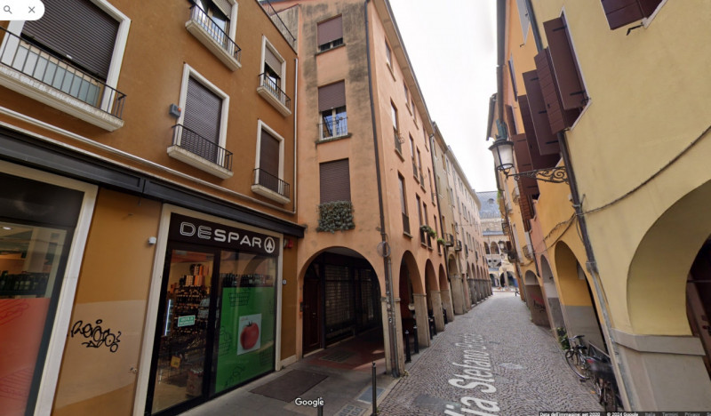 PIAZZE – 2 CAMERE PER INVESTIMENTO €.265.000

Nel cuore pulsante della storica città di Padova, a...