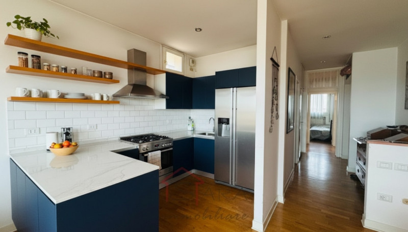 PADOVA - zona GUIZZA

Scopri questo splendido attico in affitto DAL 15 MARZO situato nel cuore de...