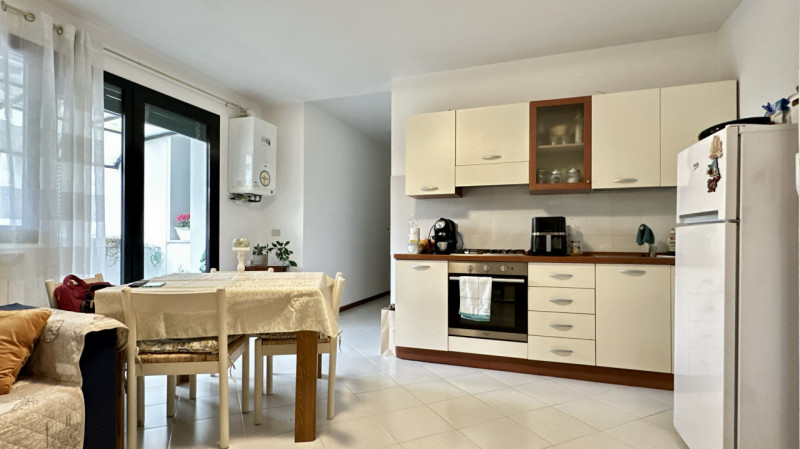 LA GNOMA IN VIOLA
DISPONIBILE DAL 01 GENNAIO 2026
NO ANIMALI
Proponiamo in locazione mini apparta...