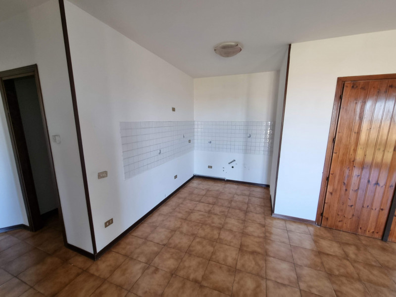 Albettone (VI), Frazione di Lovolo, proponiamo in Vendita Spazioso Appartamento al piano secondo ...