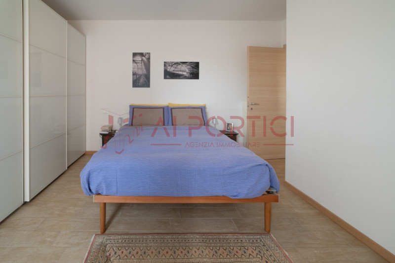 PIOVE DI SACCO loc. Piovega - luminoso APPARTAMENTO, grazie all'esposizione Est - Sud, che offre ...