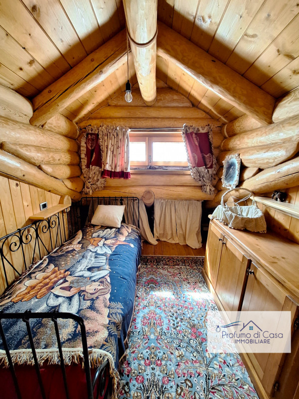 COMELICO SUPERIORE - Vi proponiamo in esclusiva uno splendido Chalet con vista sulle montagne, st...