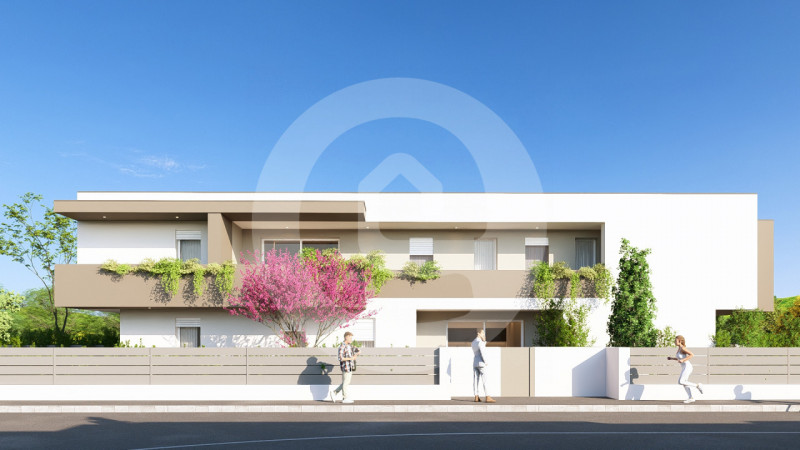 Scopri l'opportunità di vivere nel cuore della tranquillità e del comfort con questo splendido ap...