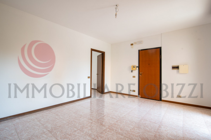 ABANO TERME zona Giarre: vendesi appartamento libero con giardino privato in un fabbricato degli ...