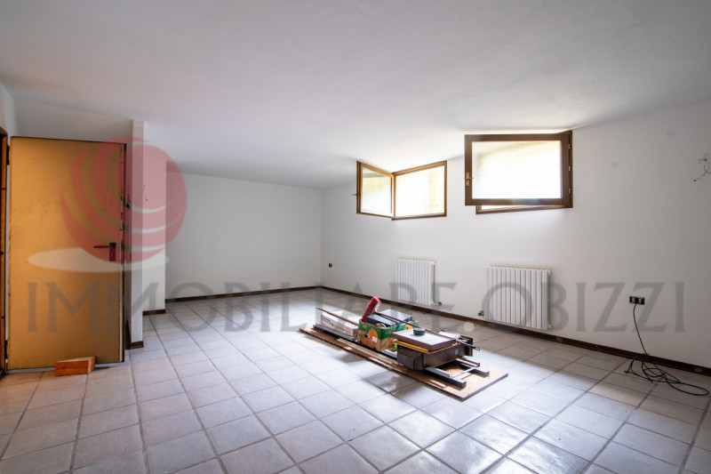 ABANO TERME zona Giarre: vendesi appartamento libero con giardino privato in un fabbricato degli ...