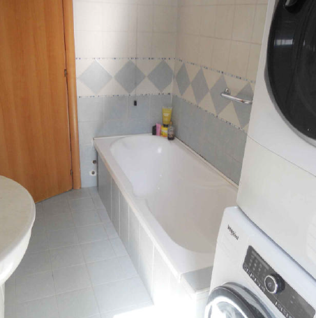 Rif. A.A.70-25

Vendita all'asta - appartamento al 1° piano in data 04 febbraio 2026

Descrizione...