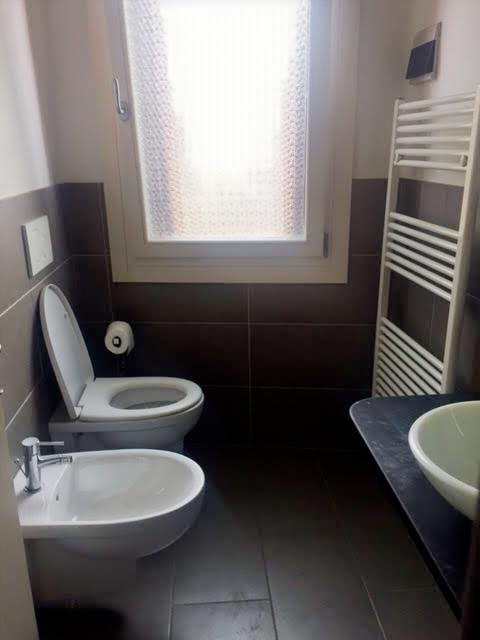 Scopri questo grazioso miniappartamento situato nel cuore del Centro Storico di Vicenza, precisam...