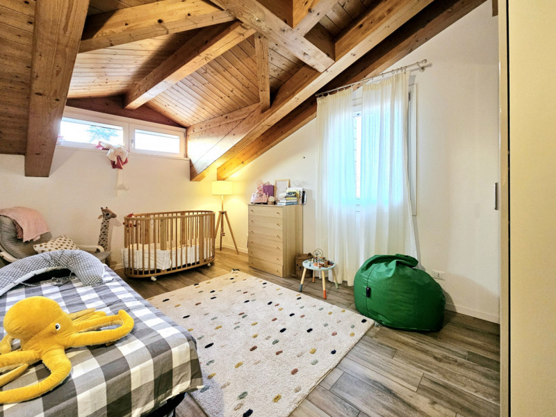 Proponiamo in vendita a Cartura, una splendida casa a schiera di recente relizzazione, ideale per...