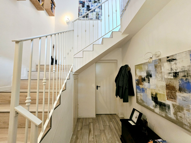 Proponiamo in vendita a Cartura, una splendida casa a schiera di recente relizzazione, ideale per...