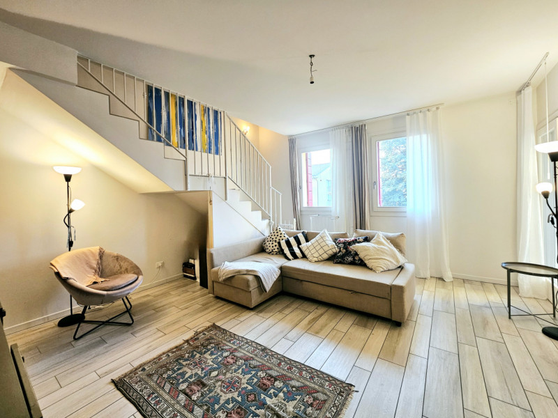 Proponiamo in vendita a Cartura, una splendida casa a schiera di recente relizzazione, ideale per...