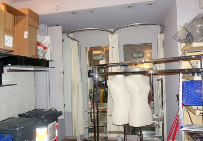 Rif. A.A.39-241

Vendita all'asta - negozio su 3 livelli in data 03 febbraio 2026

Descrizione Im...