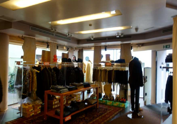 Rif. A.A.39-241

Vendita all'asta - negozio su 3 livelli in data 03 febbraio 2026

Descrizione Im...