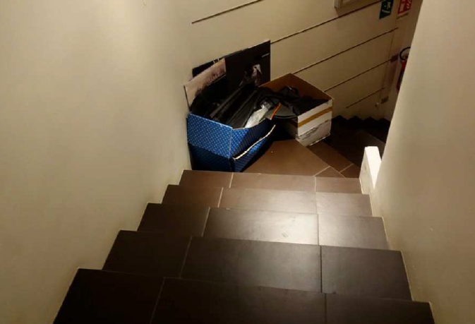 Rif. A.A.39-241

Vendita all'asta - negozio su 3 livelli in data 03 febbraio 2026

Descrizione Im...