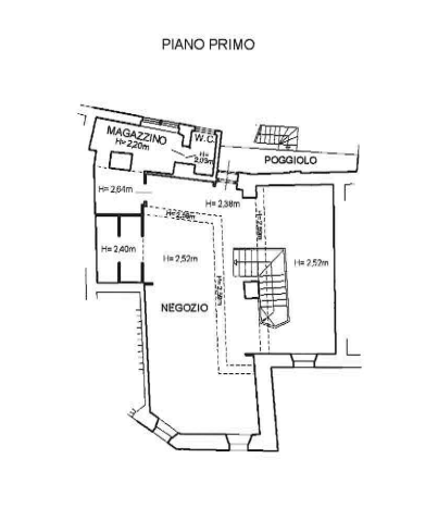 Rif. A.A.39-241

Vendita all'asta - negozio su 3 livelli in data 03 febbraio 2026

Descrizione Im...