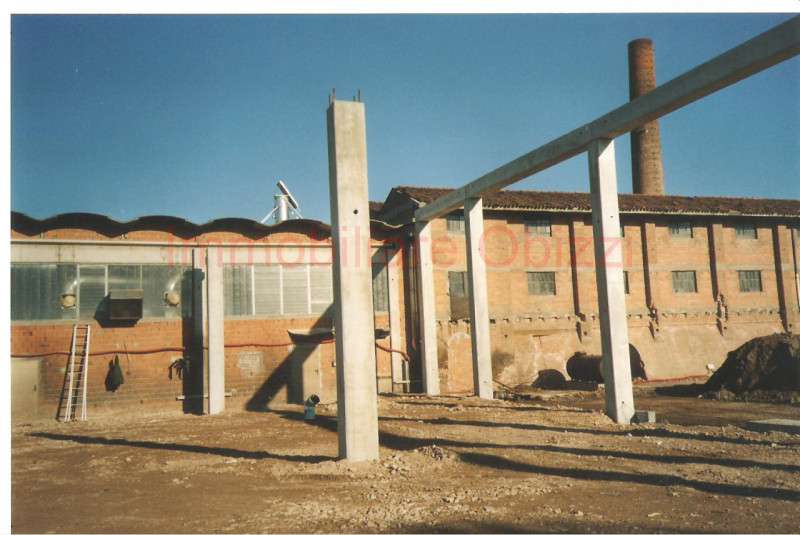 PADOVA - VIA NONA STRADA TERRENO EDIFICABILE PER CAPANNONE

Terreno edificabile di 5000 mq con po...