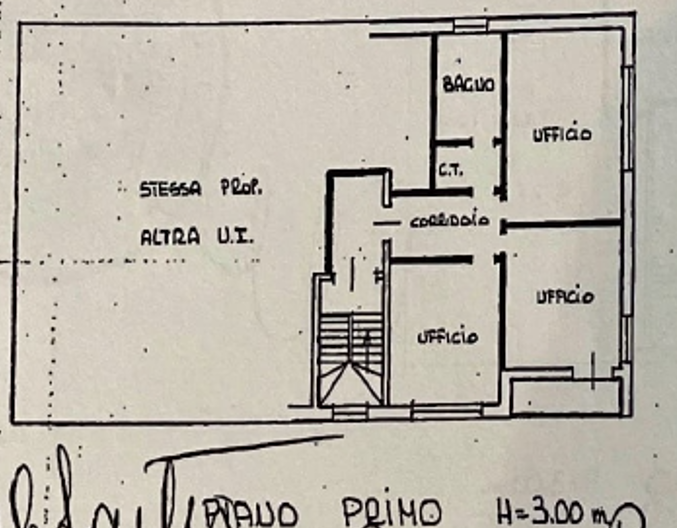 In zona Mercato Nuovo, a breve distanza dal centro storico di Vicenza e comodo a tutti i principa...