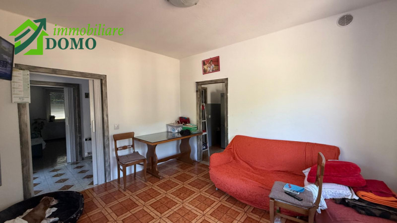 Cogollo del Cengio: appartamento tricamere al piano terra con giardino e garage € 37.000 info 044...