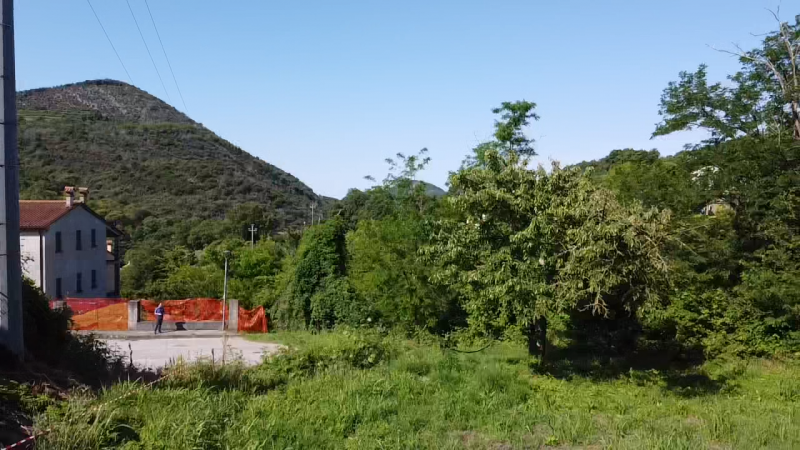 Posizione esclusiva
Terreno edificabile di ca. 1.700 m² in una piccola lottizzazione a circa 100 ...