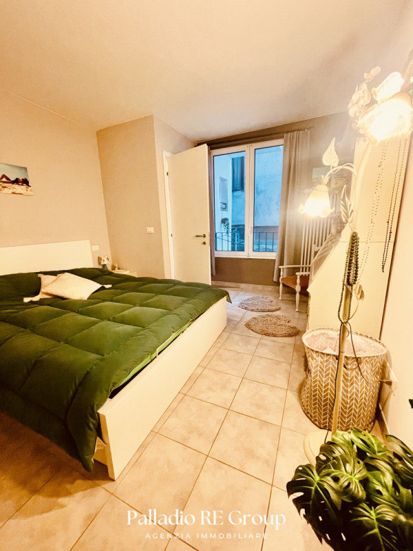 Scoprite un'introvabile opportunità nel centro storico di Vicenza! Questo incantevole appartament...