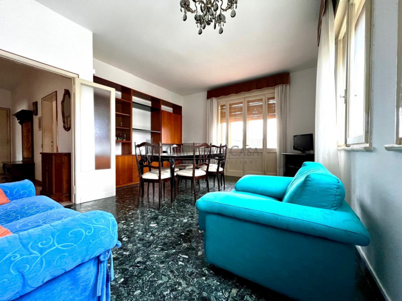 Rif. PDO255 - Proponiamo in vendita una rara porzione di bifamiliare, sviluppata interamente su u...