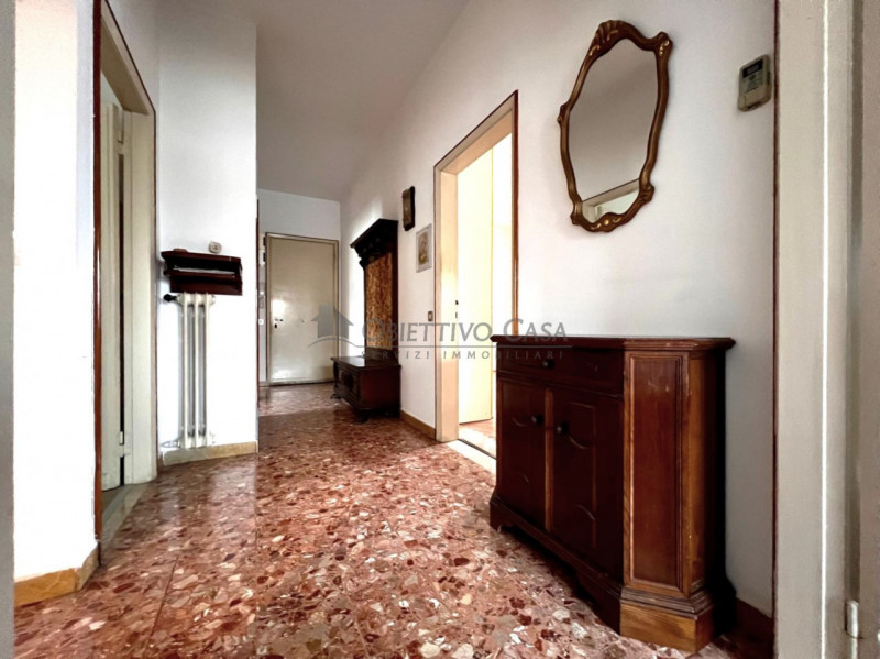 Rif. PDO239 - Nel quartiere Sant’Osvaldo di Padova, proponiamo una rara porzione di bifamiliare i...