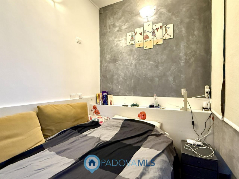 Immobile in esclusiva al Gruppo Padova MLS
Scopri questo grazioso MONOLOCALE AFFITTATO in zona SS...