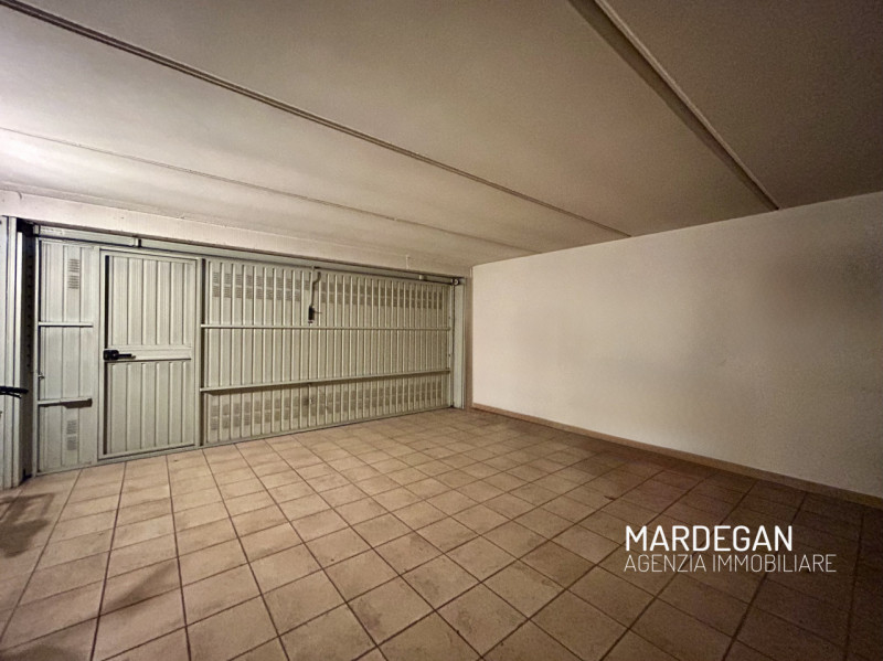 Quando vieni a scoprirla?

Proponiamo in esclusiva questa villetta a schiera, porzione centrale e...