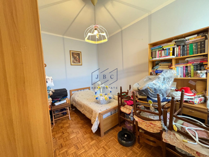 Salgareda - (TV)
In zona centrale a Salgareda proponiamo una casa bifamiliare composta da due uni...