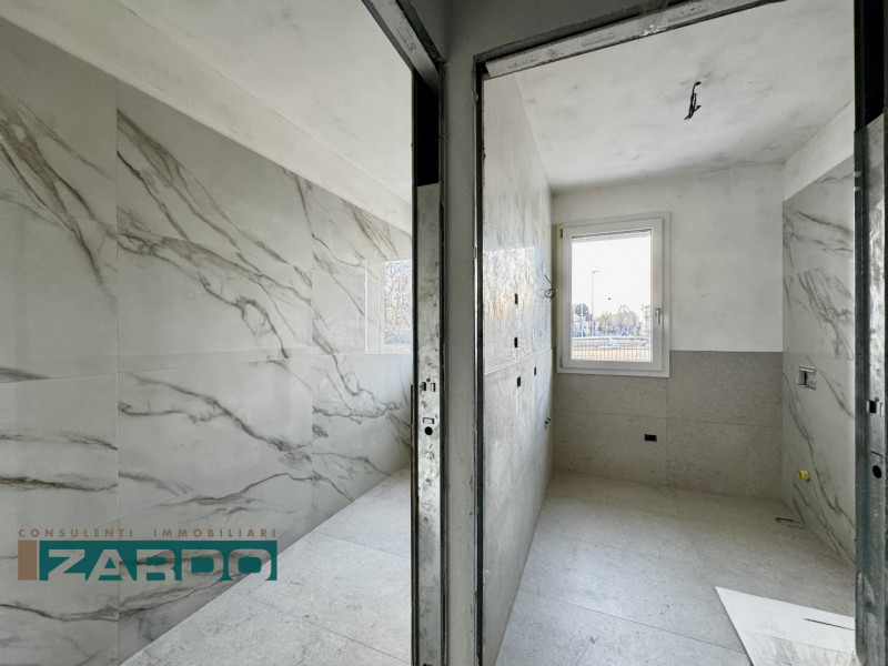 Rif. A-314 (per info 350 5383983 | Giacomo )

In tranquilla e comoda zona residenziale a Castione...