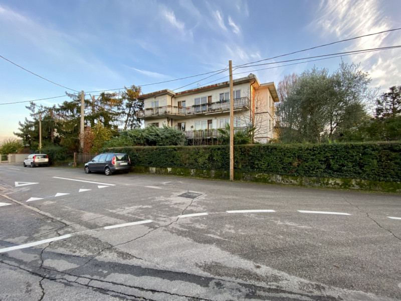 A Costabissara, in uno dei contesti residenziali più richiesti per tranquillità, ordine e qualità...