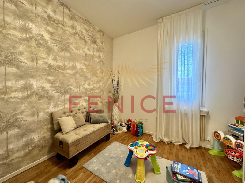 Immaginate di tornare a casa e sentirvi subito nel posto giusto.
Nel cuore di Susegana, una delle...