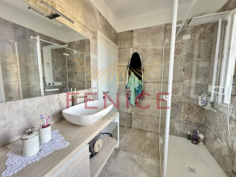 Immaginate di tornare a casa e sentirvi subito nel posto giusto.
Nel cuore di Susegana, una delle...