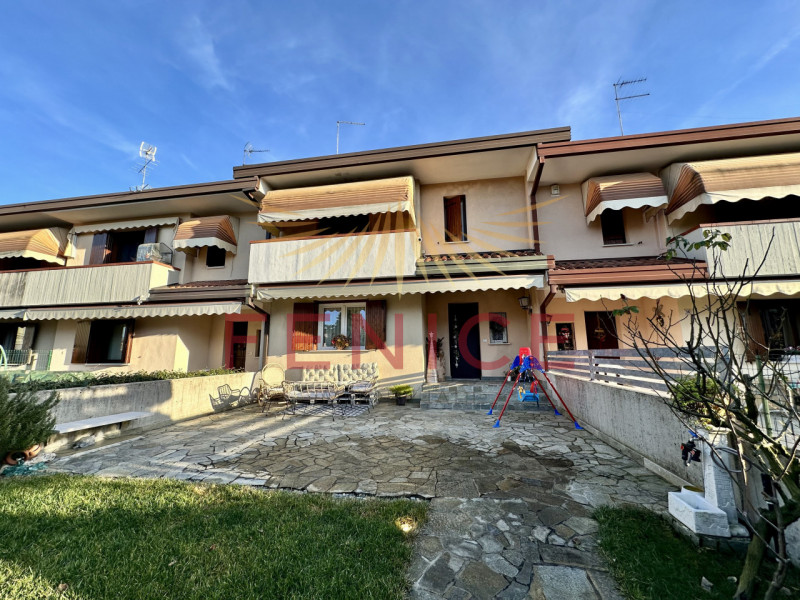 Immaginate di tornare a casa e sentirvi subito nel posto giusto.
Nel cuore di Susegana, una delle...