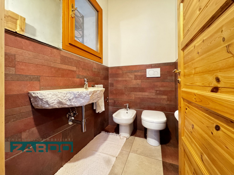 Rif. C-234 NE (per info 350 5383983 | Giacomo)

Proponiamo in vendita esclusiva e signorile resid...