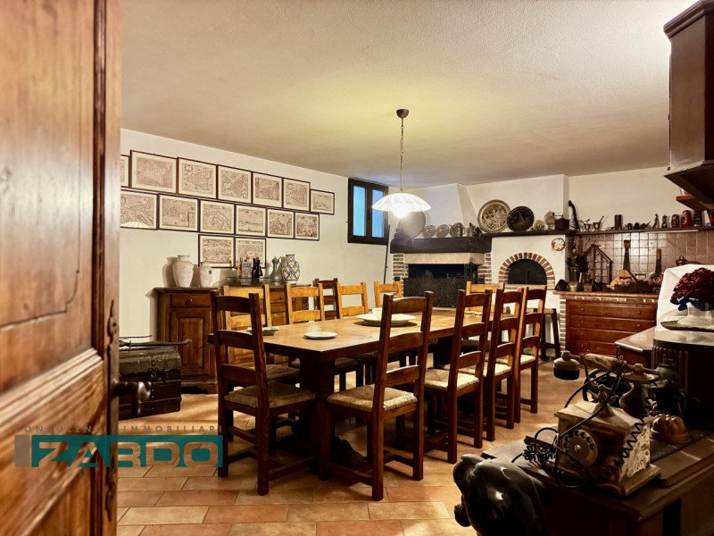 Rif. C-234 NE (per info 350 5383983 | Giacomo)

Proponiamo in vendita esclusiva e signorile resid...